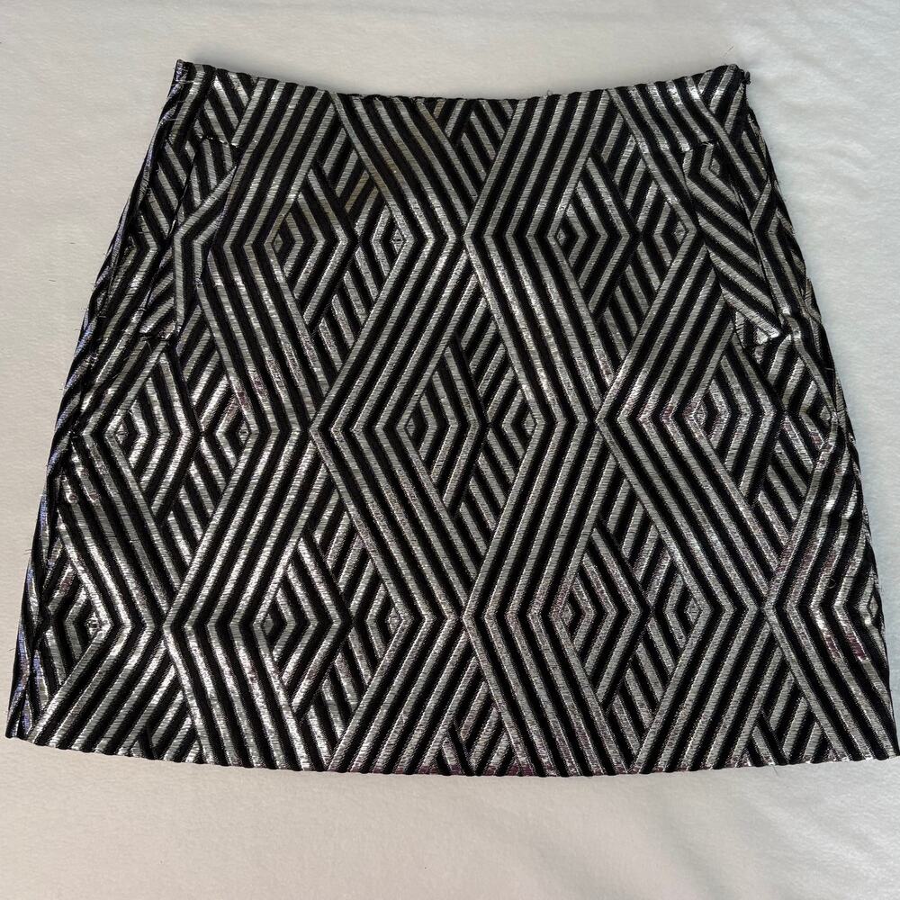 Joe Fresh Women's Size 4 Black Metallic Silver Chevron Patter Mini Skirt